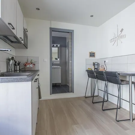 Apartment Lb Vacation I Cute Affordable 1-br Minutes From Center *