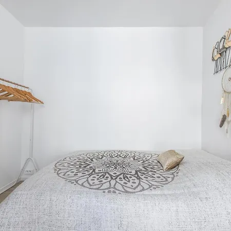 Apartamento Lb Vacation I Cute Affordable 1-br Minutes From Center Cannes