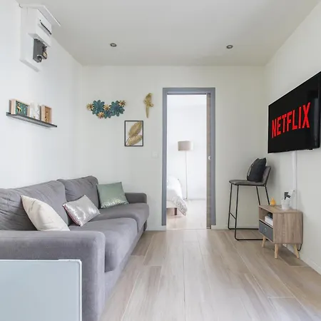 Cute Affordable 1-Br Minutes From Cannes Center Appartement *