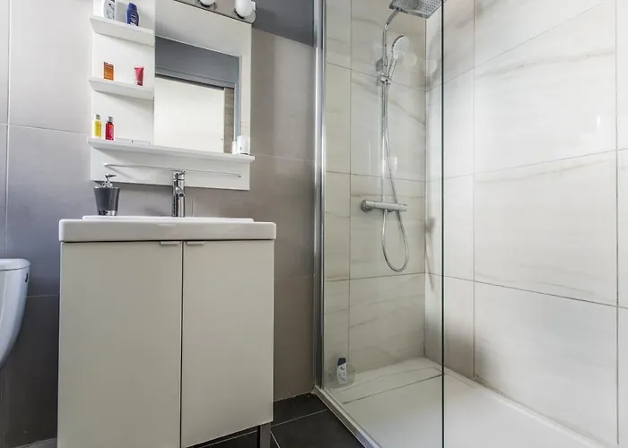 Lb Vacation I Cute Affordable 1-br Minutes From Center Cannes