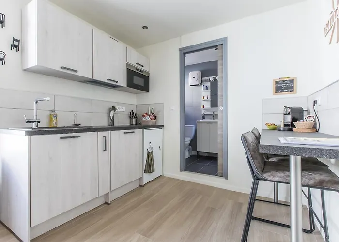 Lb Vacation I Cute Affordable 1-br Minutes From Center *